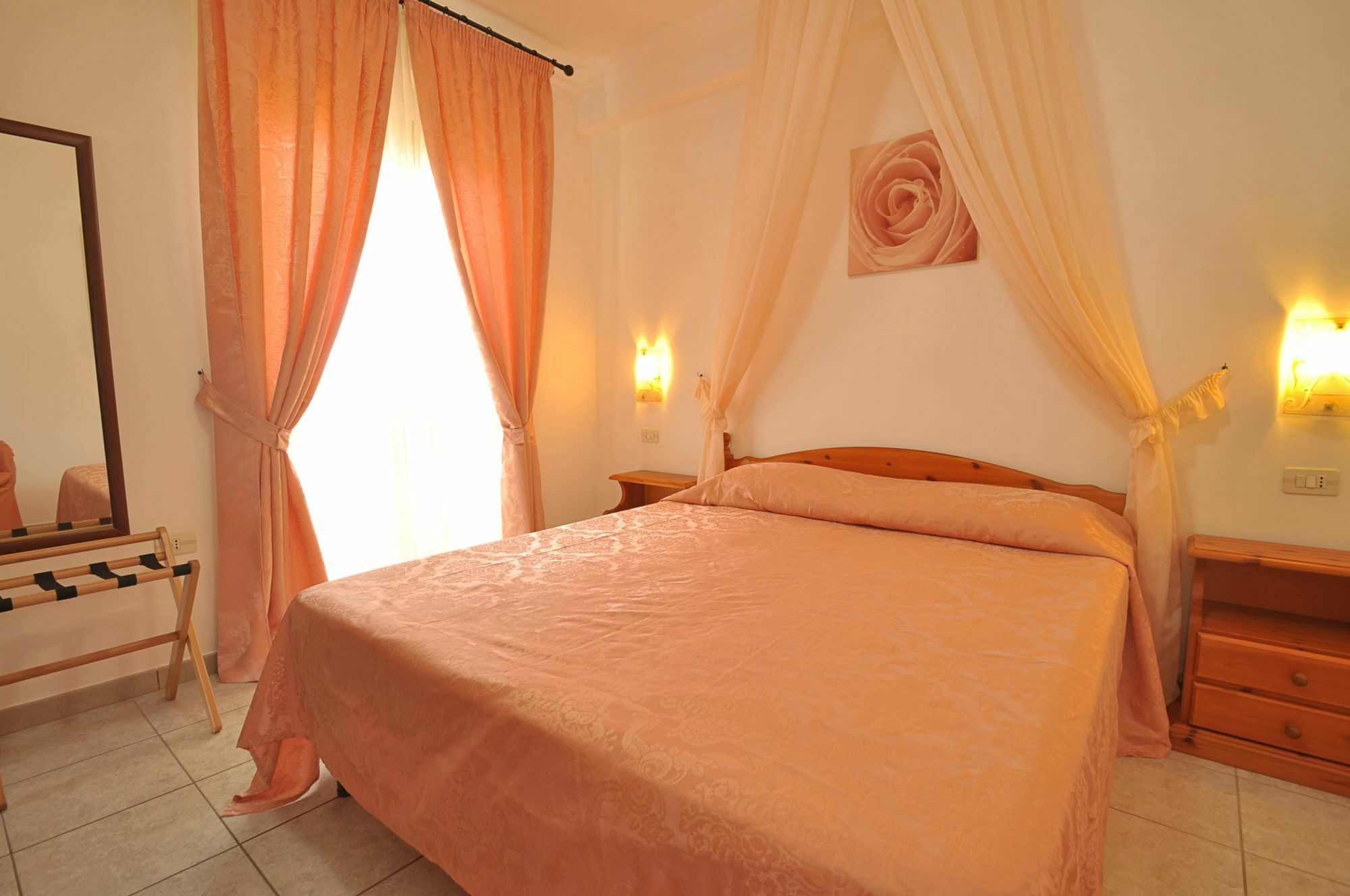 Residence Mezzaluna Каровиньо Екстериор снимка